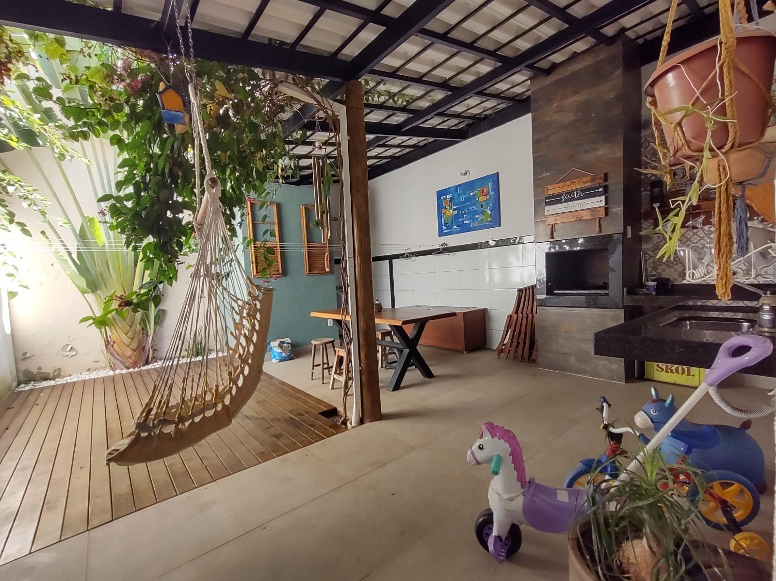 Casa 3 quartos, Quintal com espaço gourmet — miniatura 2