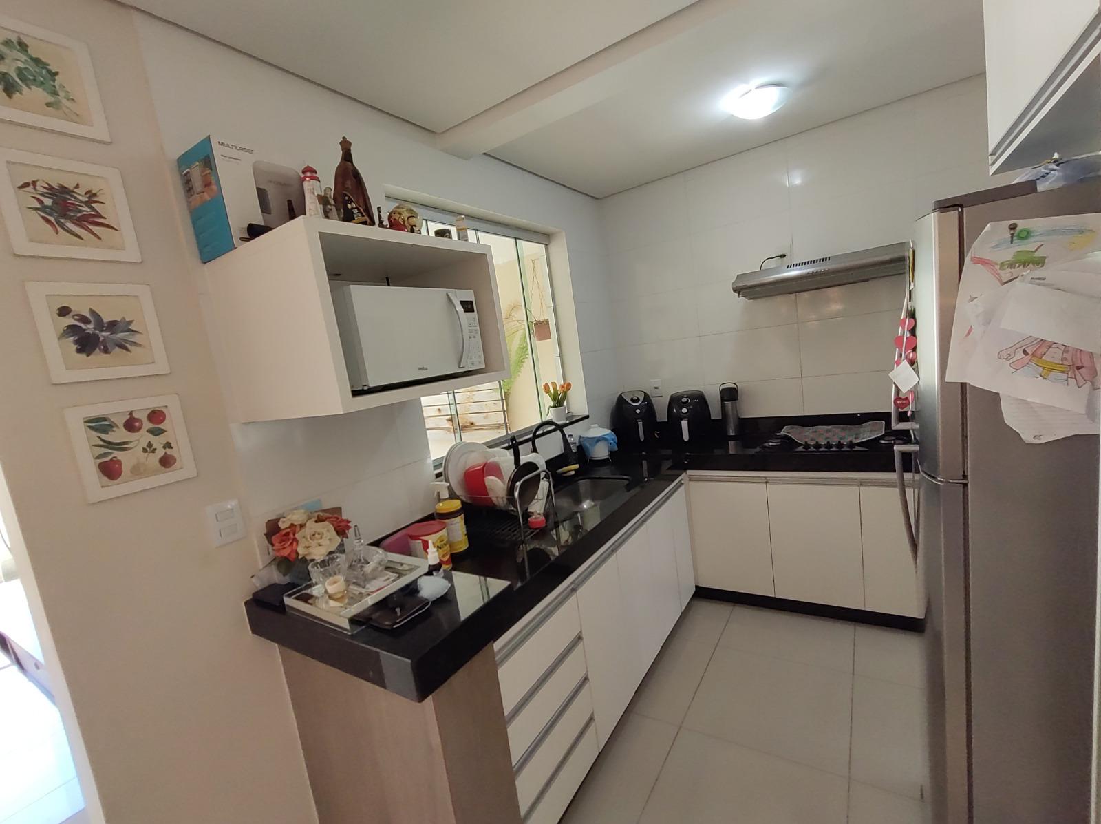 Casa 3 quartos, Quintal com espaço gourmet — miniatura 6